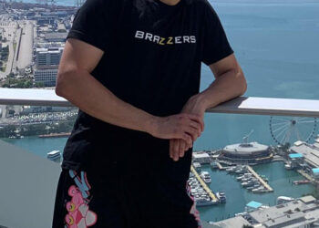 Ready for a unique Persian-Jewish dating app? Founder and Ace Entrepreneur and Influencer Arash Barmaan stresses on the Importance of Breaking Stereotypes!