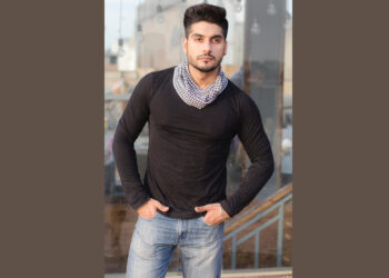 Meet Entrepreneur Sagar Arora: The Multitalented Artist from India who Sings Acts and Walks the Ramp!