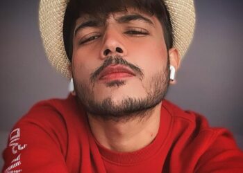 When it’s Fashion the go to person is Rushabh Shah – The Celebrity Fashion Stylist