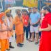After Cloud Burst Baba Swami Priyam Ji Visits Amarnath To Offer His Support And Prayers To The Devotees And Rescused Bhakts