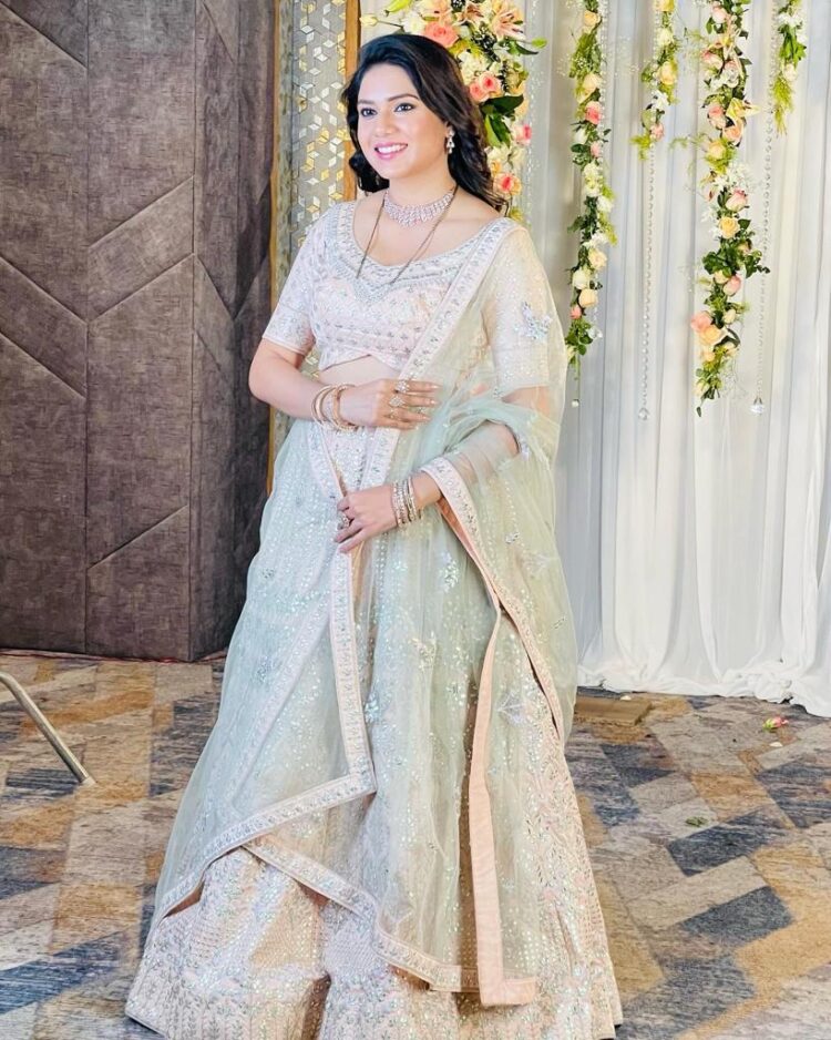 Meet Dr.Shaista a Doctor lifestyle blogger an Instagram influencer and managing life like a boss!