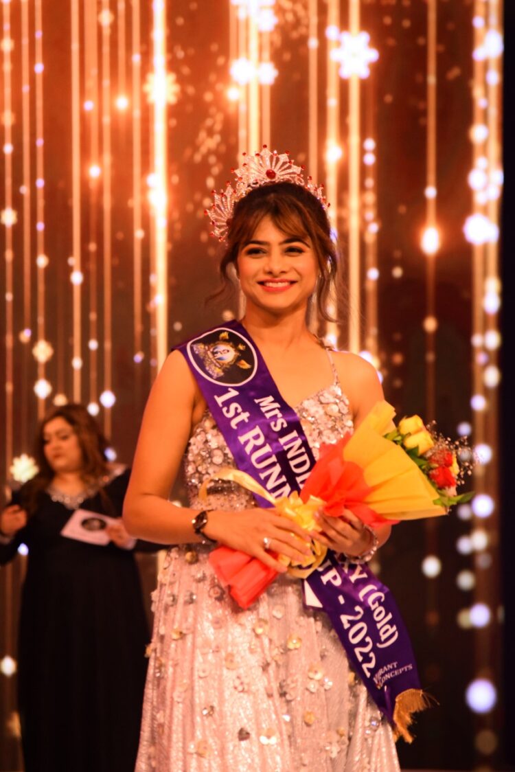 Sarika Potnis from Pune crowned as Mrs India Galaxy first runner-up (2022)
