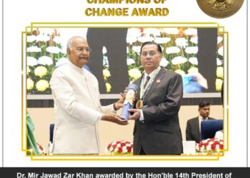 Dr. Mir Jawad Zar Khan awarded by the Hon'ble 14th President of India Shri Ram Nath Kovind for his exemplary work done in the field of healthcare for the society on 26th Feb 2023