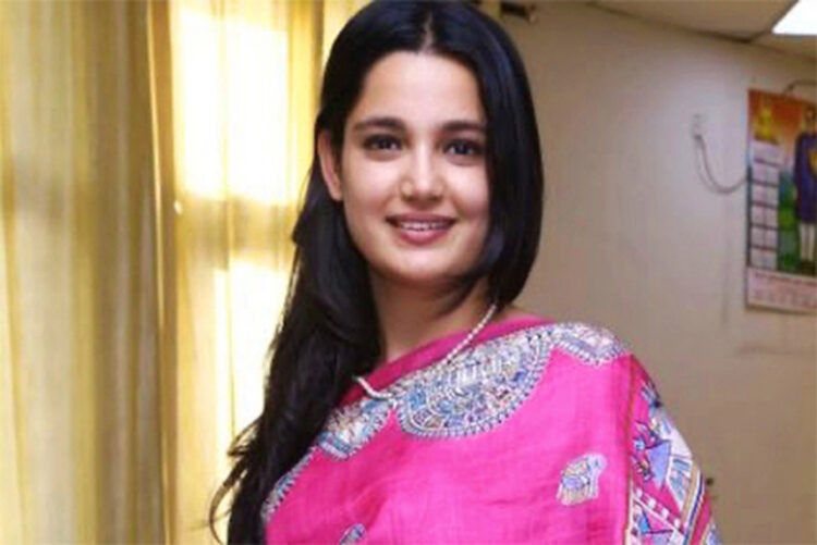 Unleashing the Power Within: How to Boost Your Self-Confidence and Conquer Your Goals by Dr. Vaishali Sharma - a renowned life coach