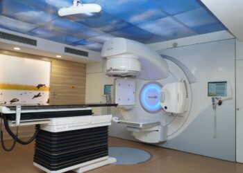 HCG Manavata Cancer Centre sets up Tomo Therapy Radiation machine.