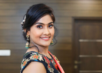 J Rajitha Reddy from Tirupati Andhra Pradesh won the Title of Glam Guidance Mrs India International 2023 in Gold category