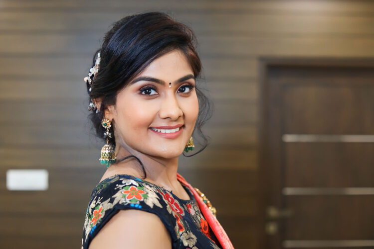 J Rajitha Reddy from Tirupati Andhra Pradesh won the Title of Glam Guidance Mrs India International 2023 in Gold category