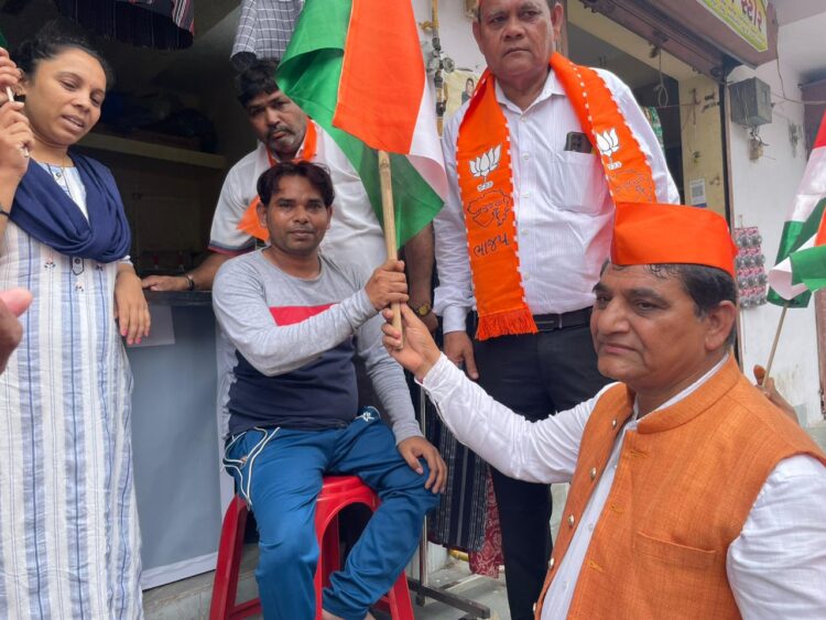 MLA of Udhna constituency Manubhai Patel takes out rally, pledges to plant 1.11 lakh saplings on Independence Day