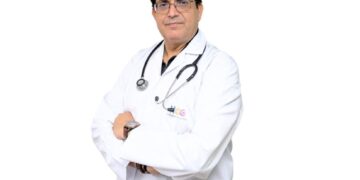 Do Not Ignore Chest Discomfort: Know About the Early Signs of Heart Attack