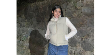 Medhanshi Chandel: A Young Poet Giving Adolescence Its Truest Voice