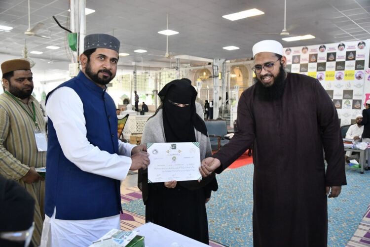 Motivational Speaker Munawar Zama launches 100 GEMS initiative at Seerat-un-Nabi competition in Hyderabad