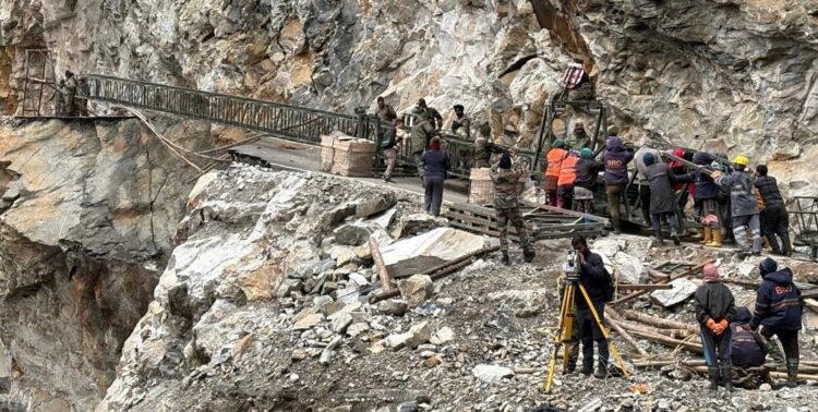 Indian Army Leads Swift Evacuation of Tourists Under Operation HimSetu in Sikkim