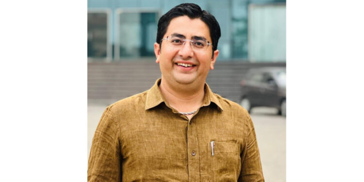 Untangling Life, One Verse at a Time: Dr. Ashutosh Sharma’s “Uljhe Se Dhaage” Brings Science and Sensitivity Together
